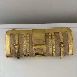 Glamorous Gold Metallic Clutch with Textured Stripes